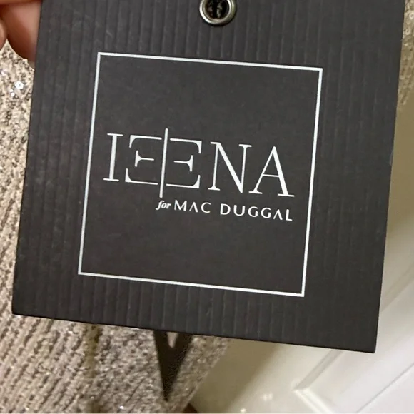 IEENA MAC DUGGAL NUDE SILVER FORMAL DRESS GOWN SEQUIN EMBELLISHED WOMEN’S SZ 12 - Picture 7 of 13